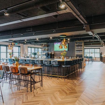 Hotel Sportsbar & Brasserie Dorhout Mees Biddinghuizen Exterior foto